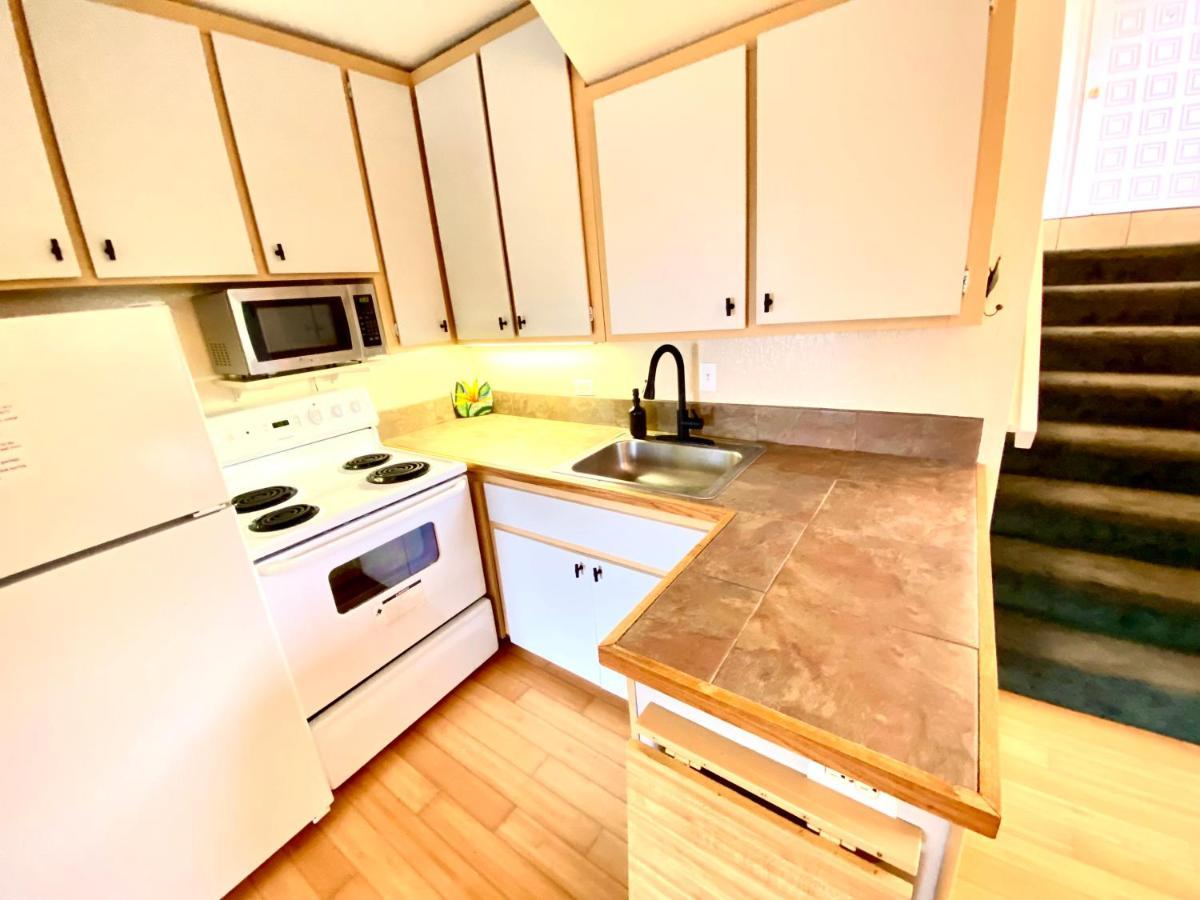 Charming 1 Bedroom Beach Condo Prime Location Great Value Pahala Екстер'єр фото